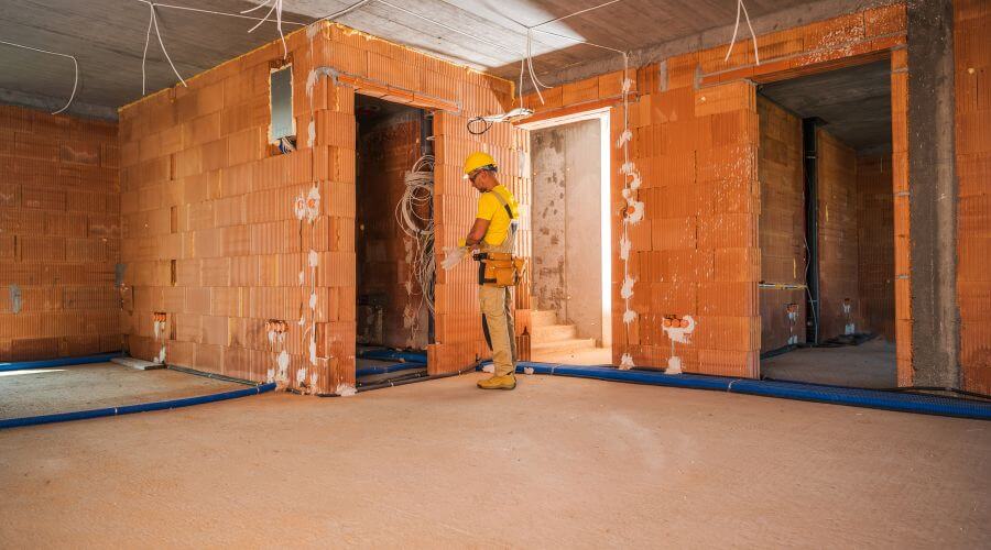 Expert Emergency Roof Repairs services in Pollard, AR